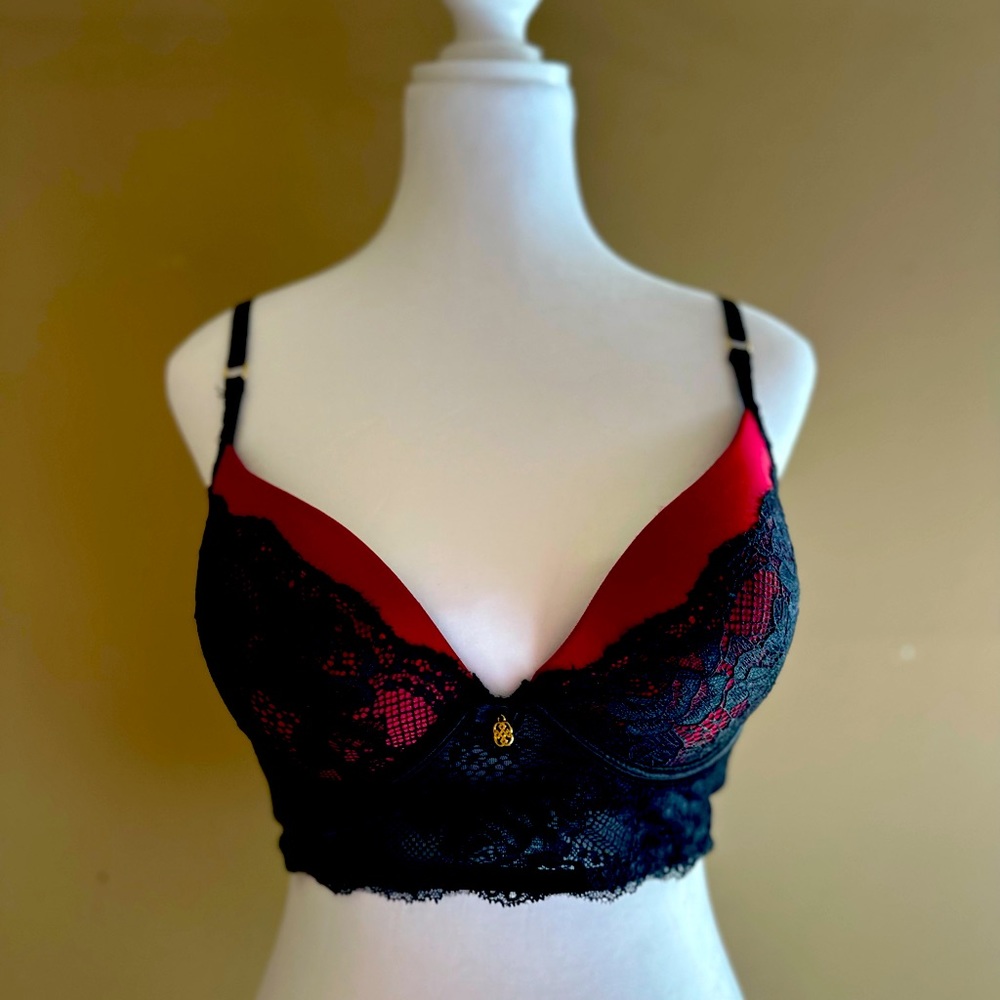 Daisy Fuentes. 38C.